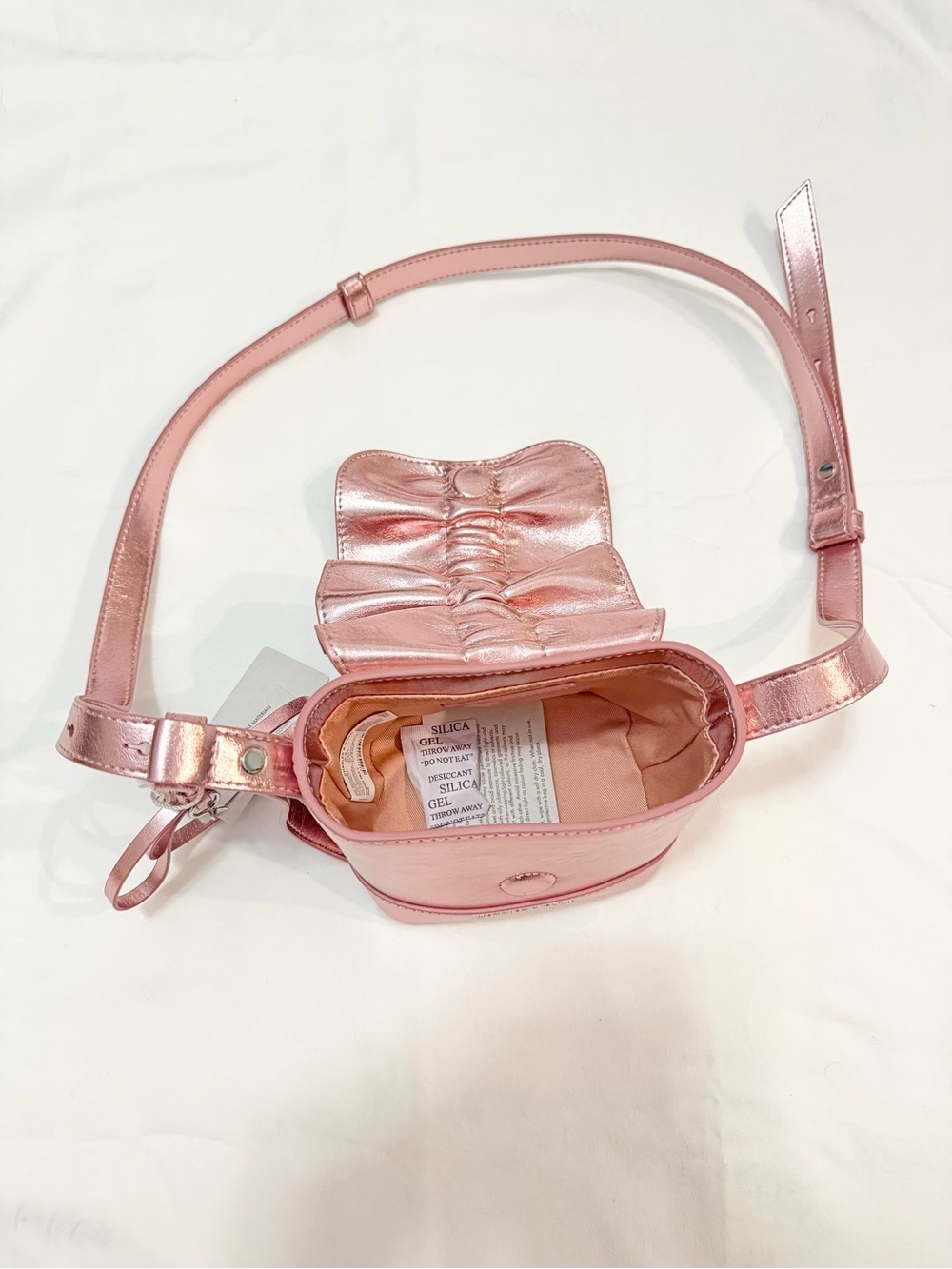 Charles & Keith Kadee Metallic Bow-Charm Ruched Mini Bag - Aura Pink XXS new - Picture 3 of 11